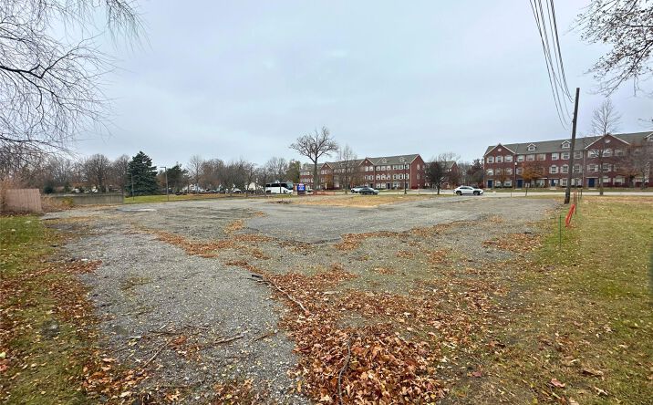 Pictures of Land property located at 22675 Goddard Rd Road, Taylor, MI 48180 for sales - image #1