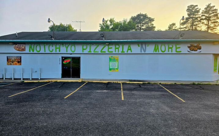 Pictures of Business for Sale, Retail property located at 8010 Dixie Highway, Birch Run, MI 48415 for sales - image #1