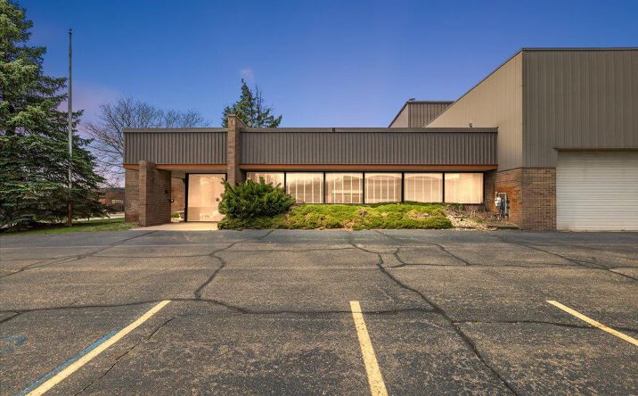 Pictures of Industrial, Mixed Use property located at 2715 Paldan Drive, Auburn Hills, MI 48326 for sales - image #1