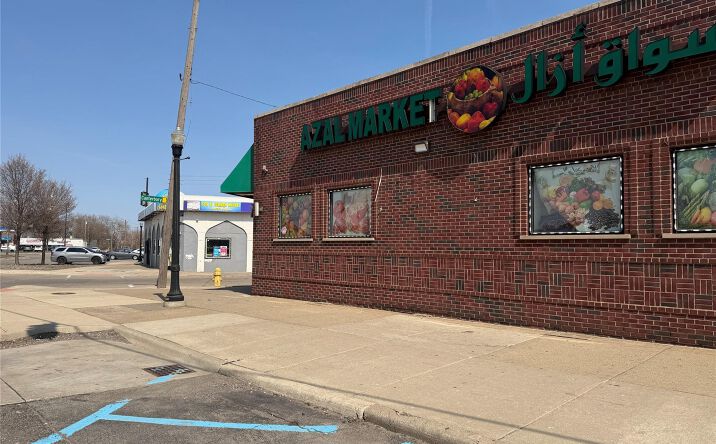 Pictures of Retail property located at 10135 Dix, Dearborn, MI 48120 for sales - image #1