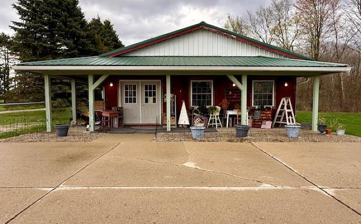 Pictures of Business for Sale, Office, Retail, Land property located at 14124 N State Road, Otisville, MI 48463 for sales - image #1