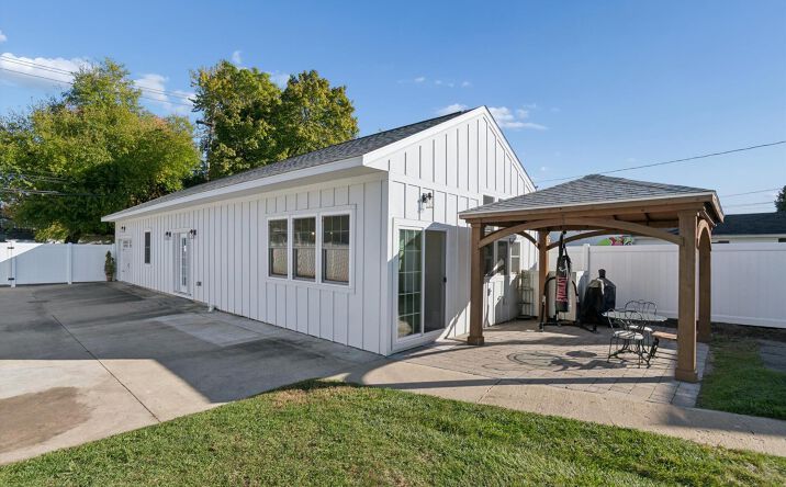 Pictures of Business for Sale, Land property located at 129 South Street, Belleville, MI 48111 for sales - image #1