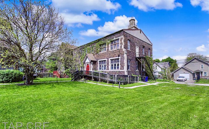 Pictures of Special Purpose, Multifamily property located at 400 W Grand Boulevard, Detroit, MI 48216 for sales - image #1
