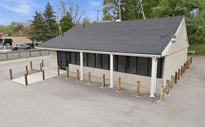 Pictures of Retail property located at 24611 W MCNICHOLS Road, Detroit, MI 48219 for sales - image #1
