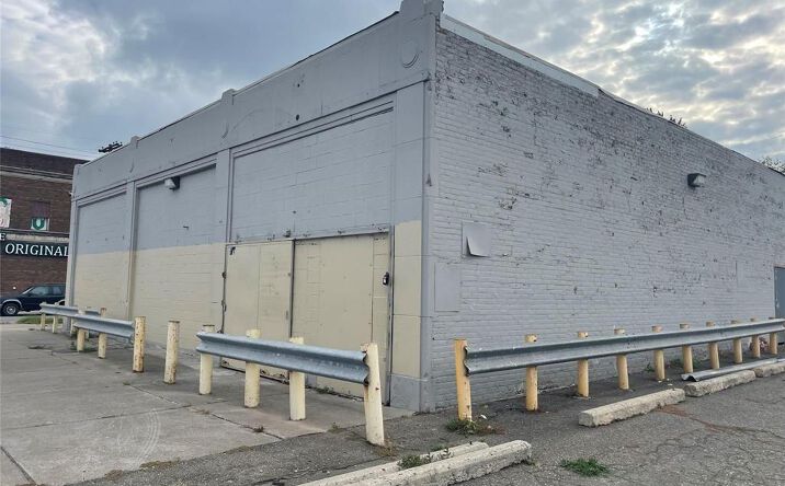 Pictures of Retail, Mixed Use, Industrial property located at 301 S OAKWOOD, Detroit, MI 48217 for sales - image #1