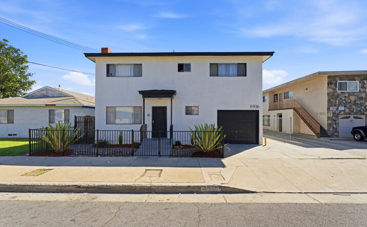 Pictures of Multifamily property located at 11936 Grevillea Avenue, Hawthorne, CA 90250 for sales - image #1