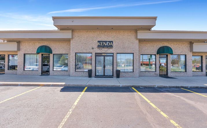 Pictures of Business for Sale, Office, Mixed Use, Retail property located at 8074 21 Mile Rd, Shelby Twp, MI 48317 for sales - image #1