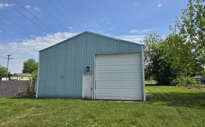 Pictures of Land property located at 4714 Main Street, Millington, MI 48746 for sales - image #1