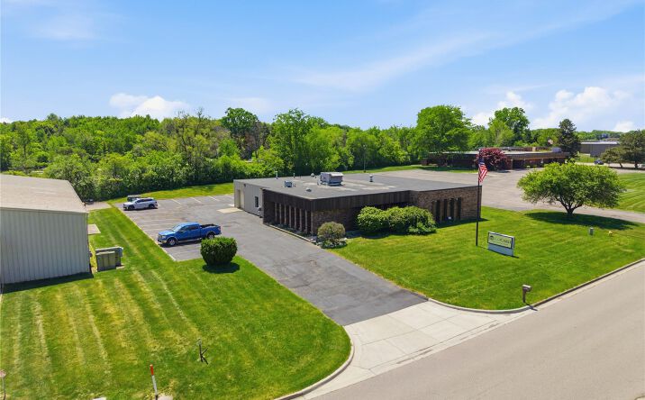 Pictures of Mixed Use, Office, Industrial property located at 5081 Exchange Drive, Flint, MI 48507 for sales - image #1