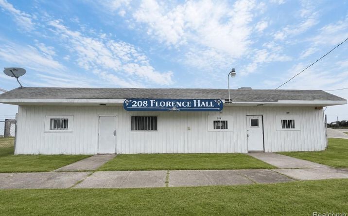 Pictures of Land property located at 208 Florence Street, Saginaw, MI 48602 for sales - image #1