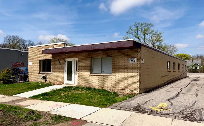 Pictures of Office, Retail property located at 1202 Catalpa Drive, Royal Oak, MI 48067 for sales - image #1