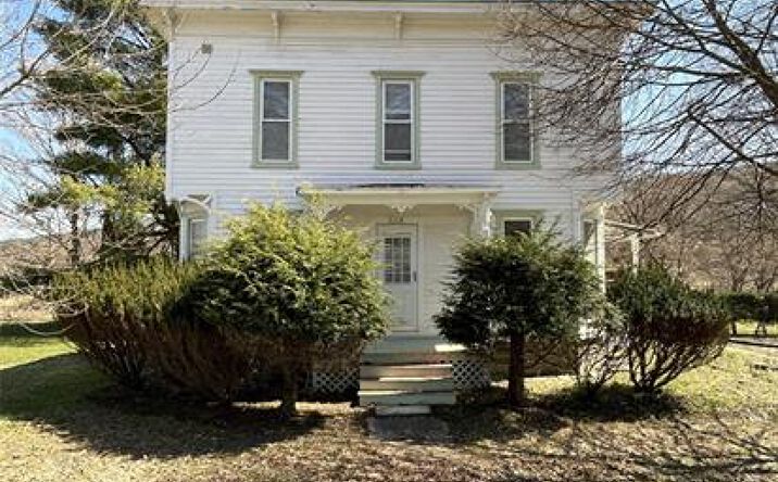 Pictures of Mixed Use property located at 118 Main St, Laurens, NY 13796 for sales - image #1