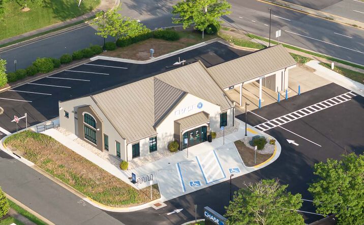 Pictures of Retail property located at 25 Banks Ford Parkway, Fredericksburg, VA 22406 for sales - image #1