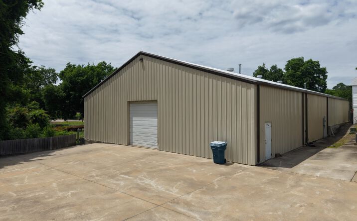 Pictures of Industrial property located at 714 Appianway Street, Little Rock, AR 72205 for sales - image #1