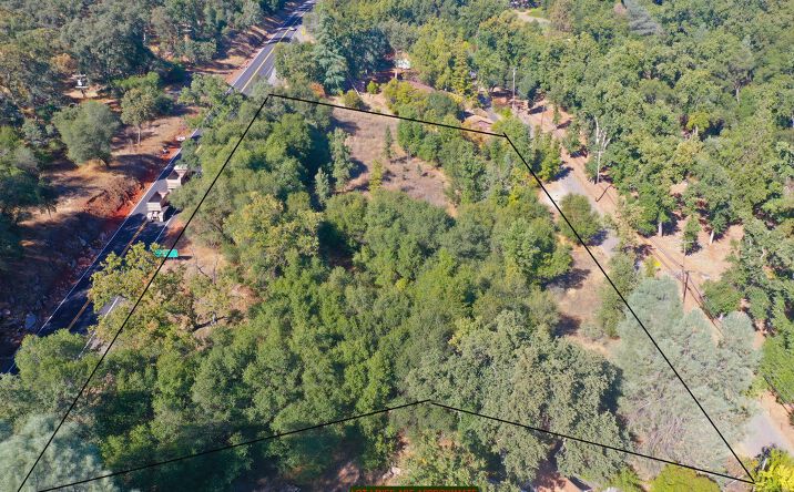 Pictures of Land property located at 20556 Columbia Way, Sonora, CA 95370 for sales - image #1