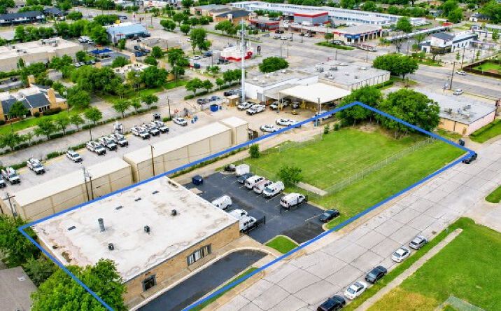 Pictures of Industrial property located at 2704 Rollingdale Lane, Farmers Branch, TX 75234 for sales - image #1