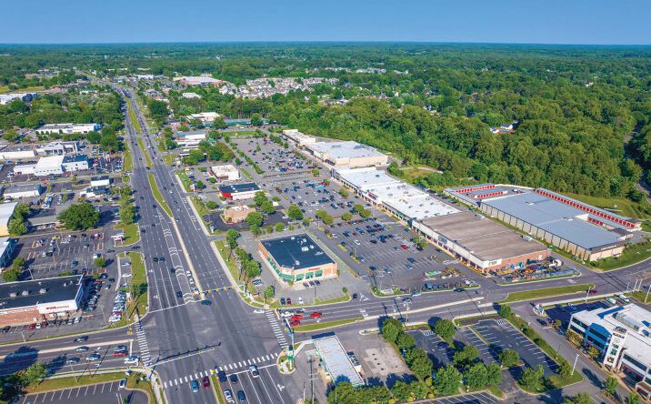 Pictures of Retail property located at 7039 Mechanicsville Turnpike, Mechanicsville, VA 23111 for sales - image #1