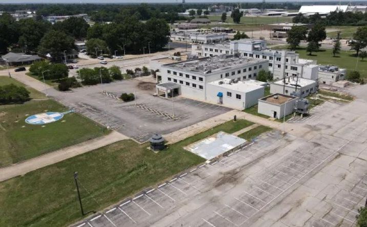 Pictures of Office property located at 1301 1st St, Kennett, MO 63857 for sales - image #1