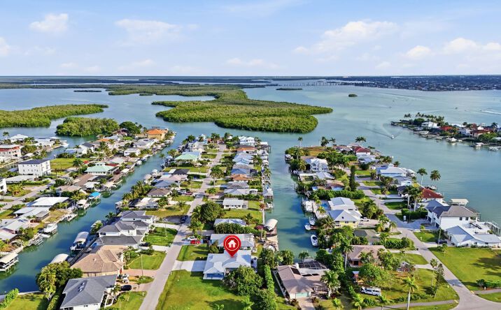 Pictures of Mixed Use property located at 108 San Salvador St, Naples, FL 34113 for sales - image #1