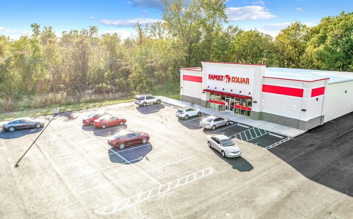 Pictures of Retail property located at 625 N Main St, Heath Springs, SC 29058 for sales - image #1