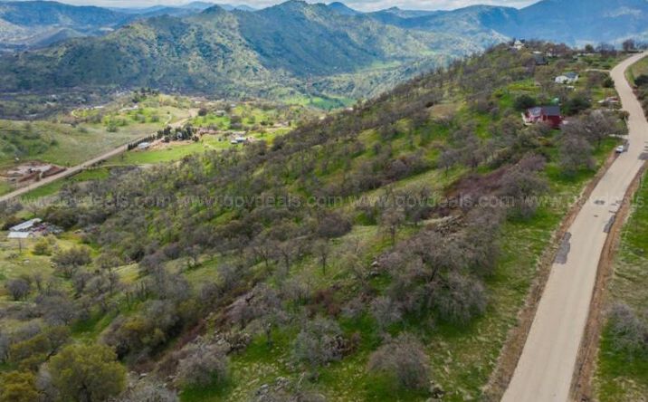 Pictures of Land property located at Sunflower Lane, Yokuts Valley, CA 93675 for sales - image #1