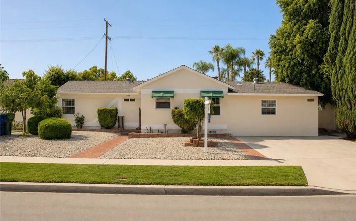 Pictures of Multifamily property located at 17144 Burton Street, Lake Balboa, CA 91406 for sales - image #1