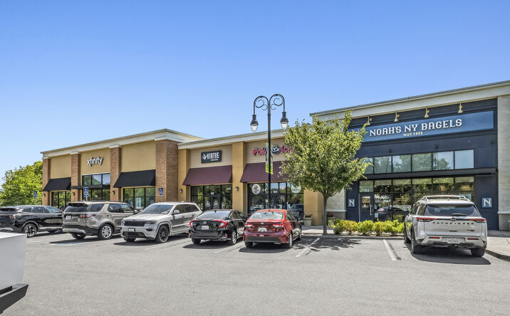 Pictures of Retail property located at 1670 East Monte Vista Avenue, Vacaville, CA 95687 for sales - image #1