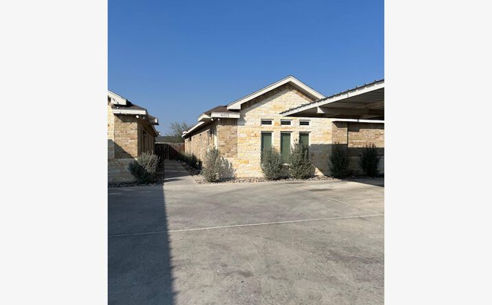 Pictures of Multifamily property located at 3801 Whitewing Avenue, Edinburg, TX 78539 for sales - image #1