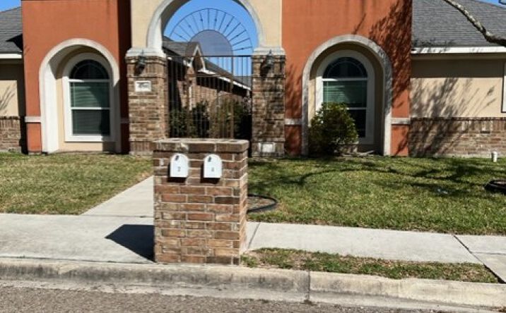 Pictures of Multifamily property located at 4801 N CYPRESS ST, PHARR, TX 78577 for sales - image #1