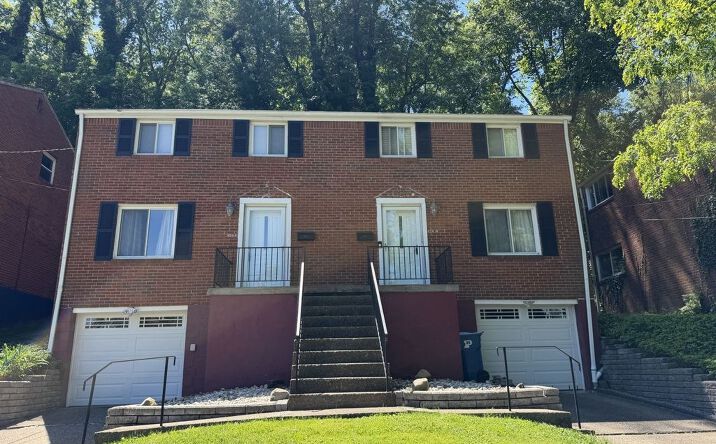 Pictures of Multifamily property located at 426 Hochberg Rd, Pittsburgh, PA 15235 for sales - image #1
