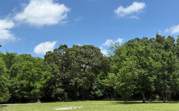 Pictures of Land property located at 1120 Cradduck, Ada, OK 74820 for sales - image #1