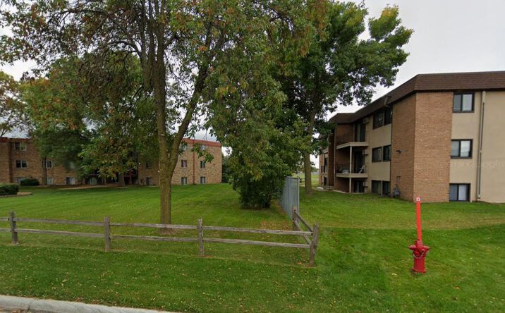 Pictures of Special Purpose property located at 1300 67th Avenue N, Brooklyn Center, MN 55430 for sales - image #1