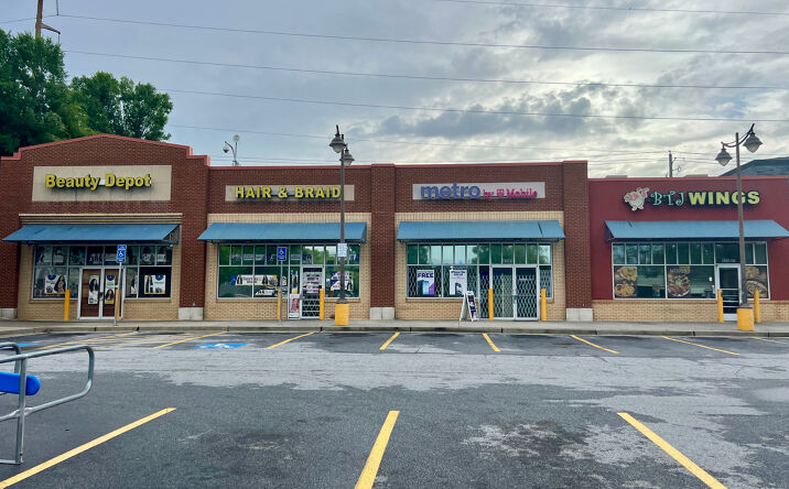 Pictures of Retail property located at 825 Martin Luther King JR DR SW, Atlanta, GA 30314-3602 for sales - image #1
