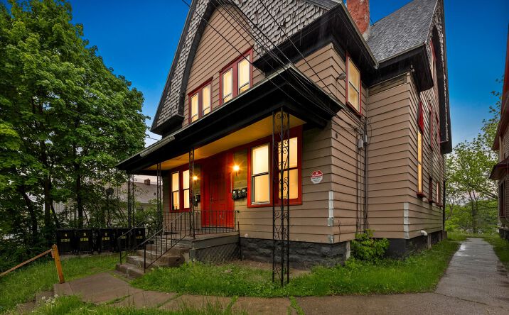 Pictures of Multifamily property located at 1106 BUTTERNUT ST, SYRACUSE, NY 13208 for sales - image #1