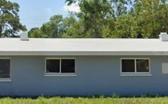 Pictures of Multifamily property located at 431 N East Avenue, Sarasota, FL 34237 for sales - image #1