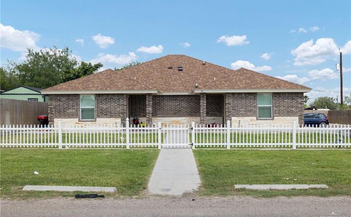 Pictures of Multifamily property located at 511 N 85th Street, Edinburg, TX 78542 for sales - image #1