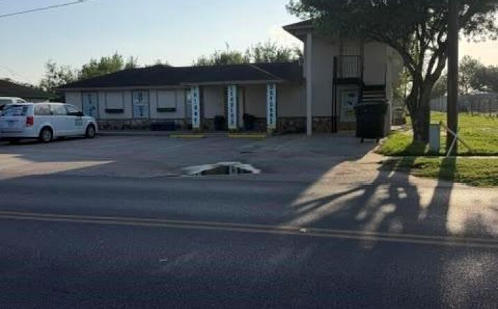 Pictures of Special Purpose property located at 411 N Glasscock Boulevard, Alton, TX 78573 for sales - image #1