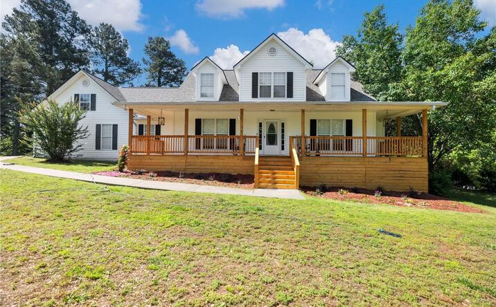 Pictures of Land property located at 5797 Thompson Mill Road, Hoschton, GA 30548 for sales - image #1