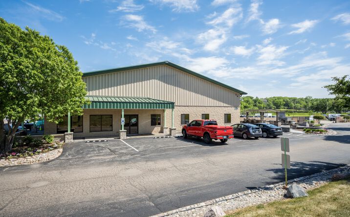 Pictures of Retail property located at 2101 IL RTE 176, CRYSTAL LAKE, IL 60014-2210 for sales - image #1