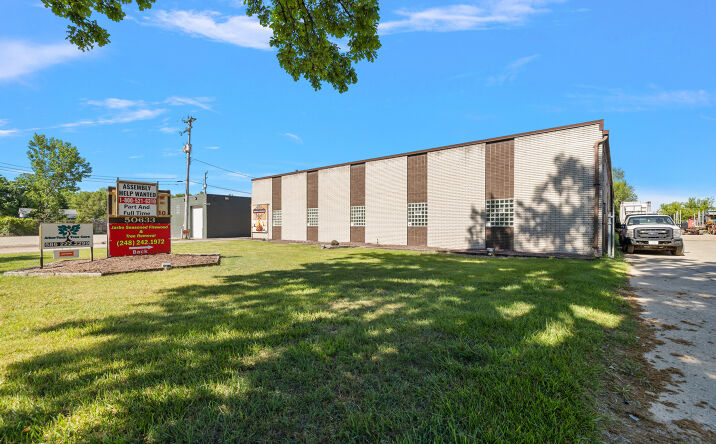 Pictures of Office, Industrial property located at 50633 Ryan Rd, Shelby Township, MI 48317 for sales - image #1