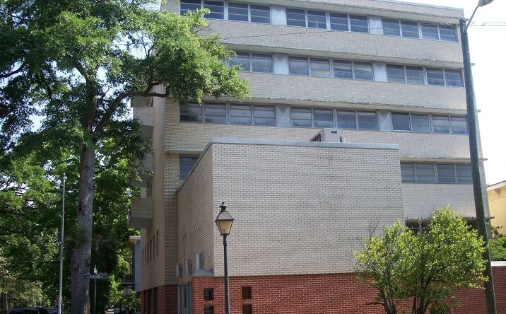 Pictures of Retail, Office, Mixed Use property located at 422 Habersham Street, Savannah, GA 31401 for sales - image #1