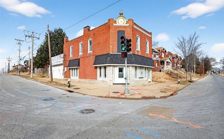 Pictures of Mixed Use property located at 4535 S Grand Boulevard, St. Louis, MO 63111 for sales - image #1