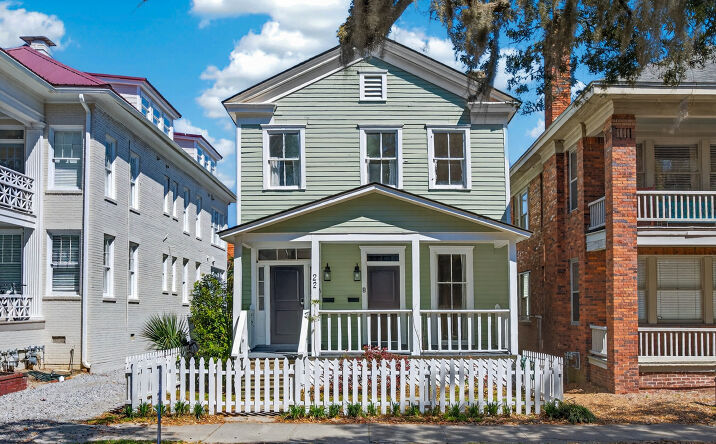 Pictures of Multifamily, Office property located at 22 East 37th Street, Savannah, GA 31401 for sales - image #1
