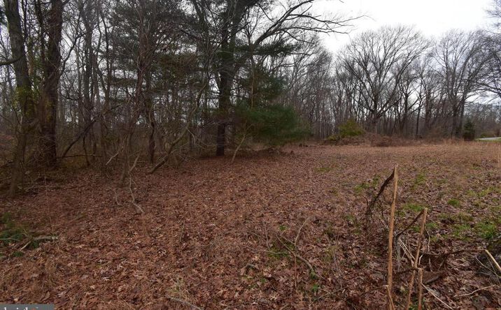 Pictures of Land property located at 901 McElwee Rd, Moorestown, NJ 08057 for sales - image #1