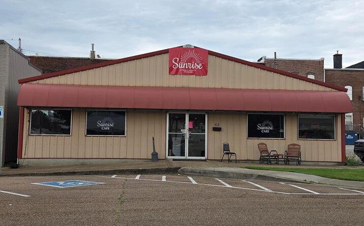 Pictures of Retail property located at 62 Waldren St, Mckenzie, TN 38201 for sales - image #1