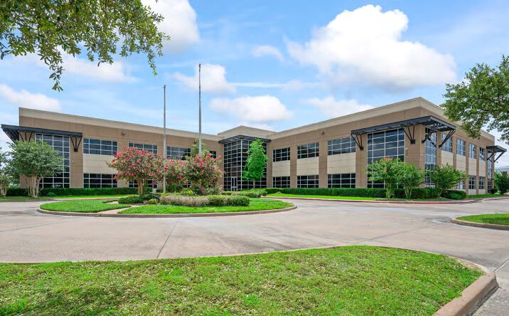 Pictures of Office, Special Purpose property located at 785 Greens Parkway, Houston, TX 77067-4452 for sales - image #1