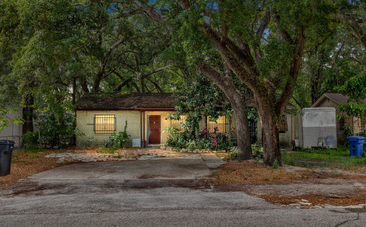 Pictures of Multifamily property located at 1210 E 140TH AVE, TAMPA, FL 33613 for sales - image #1