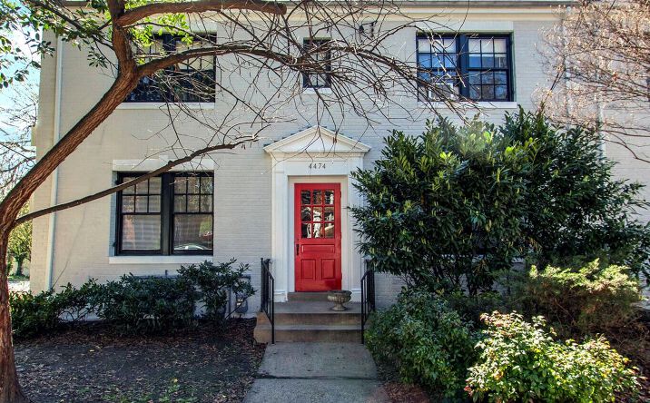 Pictures of Multifamily property located at 4474 MACARTHUR BLVD NW, WASHINGTON, DC 20007-2555 for sales - image #1