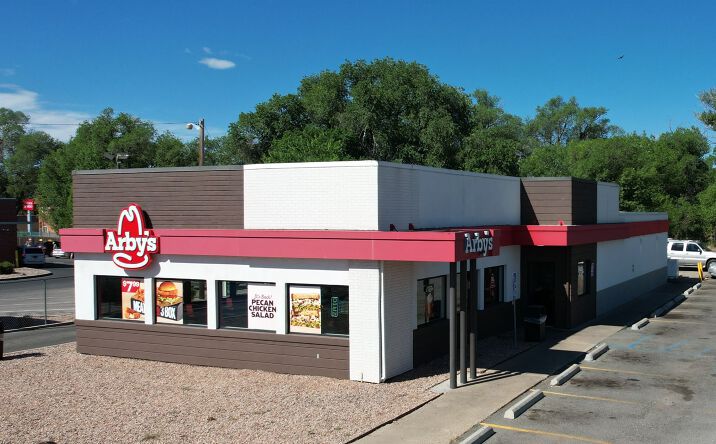 Pictures of Retail property located at 1711 7th Street, Las Vegas, NM 87701 for sales - image #1