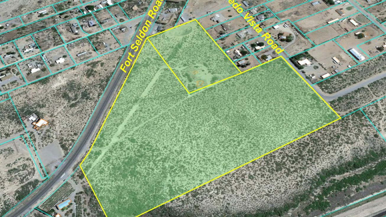 Pictures of Land, Mixed Use, Mobile Home Park property located at 1201 Fort Selden Rd, Las Cruces, NM 88007 for sales - image #1